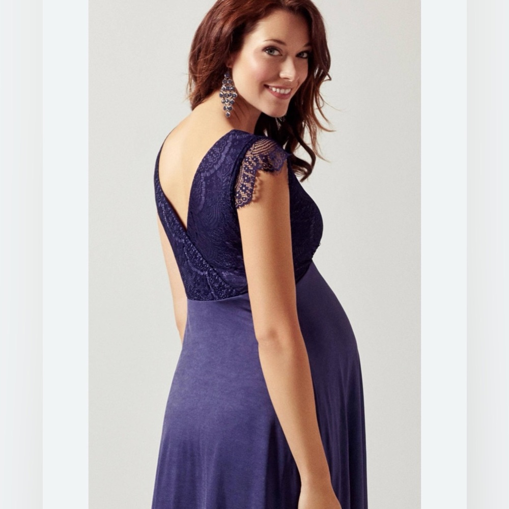 Elegant Purple Lace Maternity Wedding Dress Size 12/14